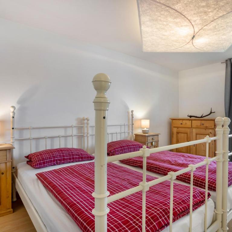 Ferienwohnung Silvia - Apartment mit 1 Schlafzimmer und Gartenblick - 11