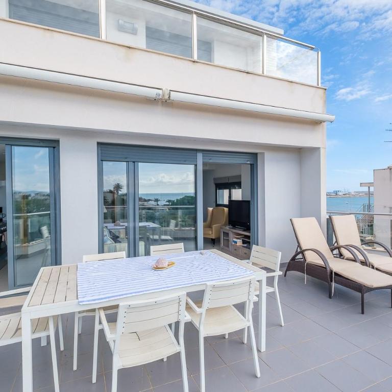 Ático-dúplex geniales vistas al mar - Two-Bedroom Deluxe Apartment with Ocean View - 6