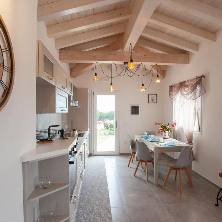 Casa Bella Vista - Two-Bedroom House - 8