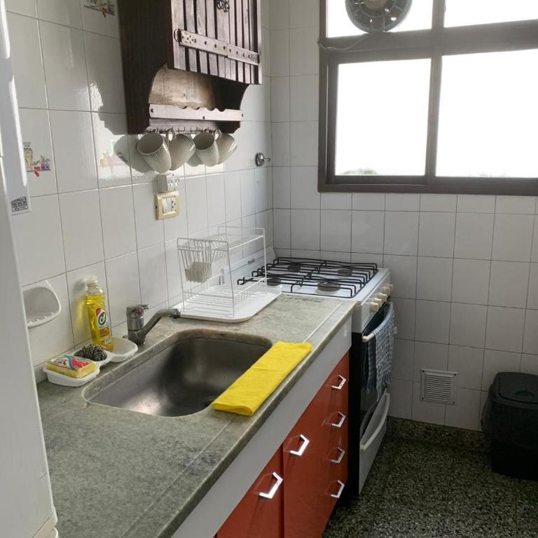 Luminoso dos ambientes para 4 personas Mar del Plata - Two-Bedroom Apartment - 9