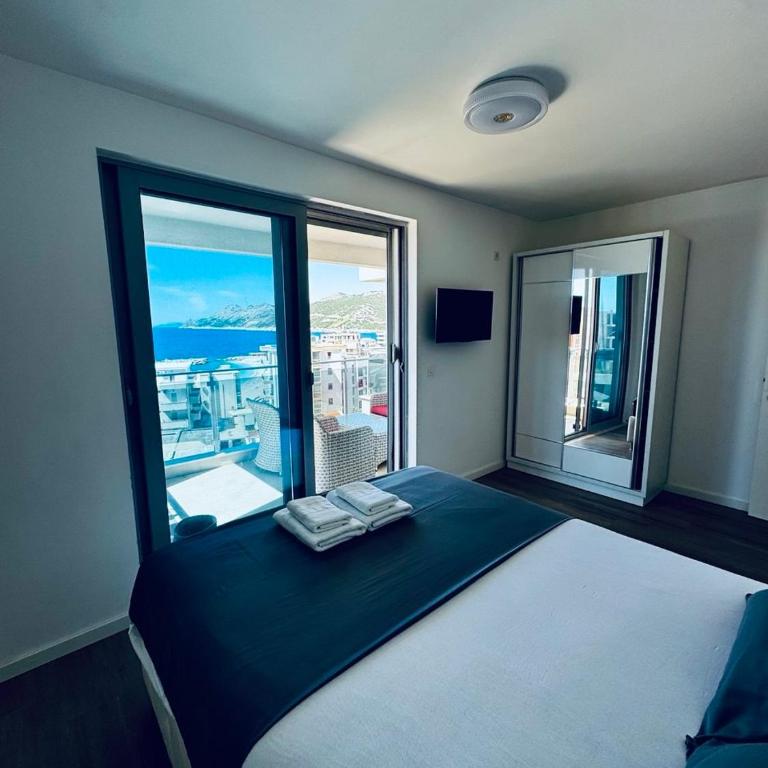 K-Club Marine Soul - Two-Bedroom Apartment with Balcony and Sea View - 12