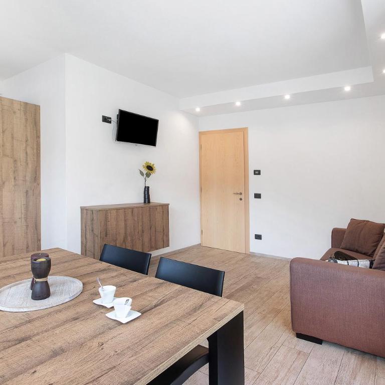 Chalet Snowlake Appartamento Neve - Appartamento Deluxe con 2 Camere da Letto e Vista Giardino - 8