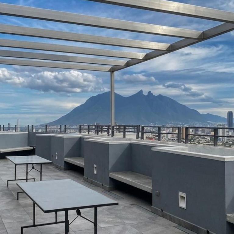 Modern loft with panoramic views - Two-Bedroom Apartment - 14