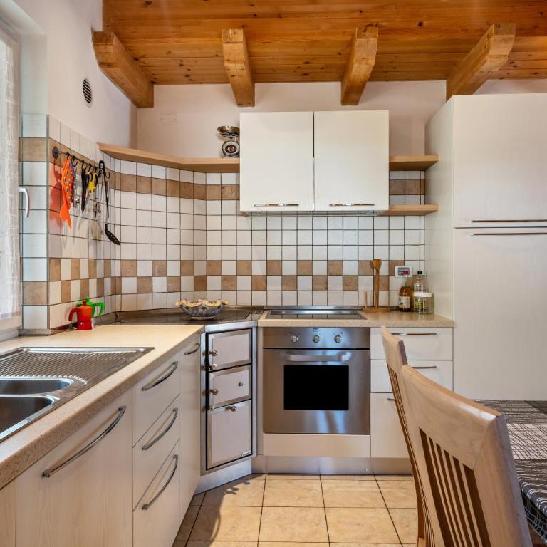 Appartamento Davide - Appartamento Premium con 3 Camere da Letto e Balcone - 8