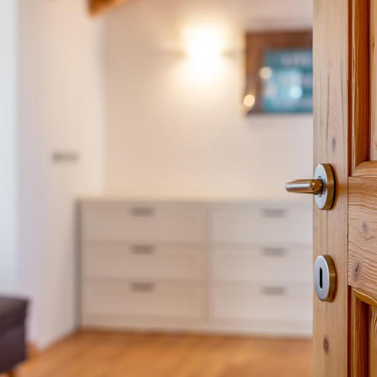 Appartamento Davide - Appartamento Premium con 3 Camere da Letto e Balcone - 10
