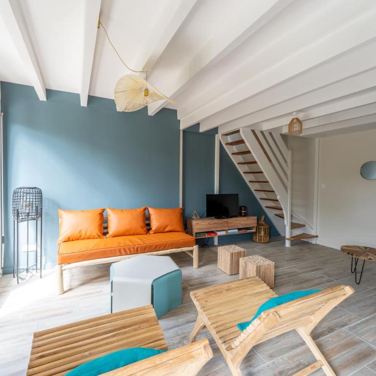 Villa Rénovée, 5min Plage - Maison 3 Chambres - 2
