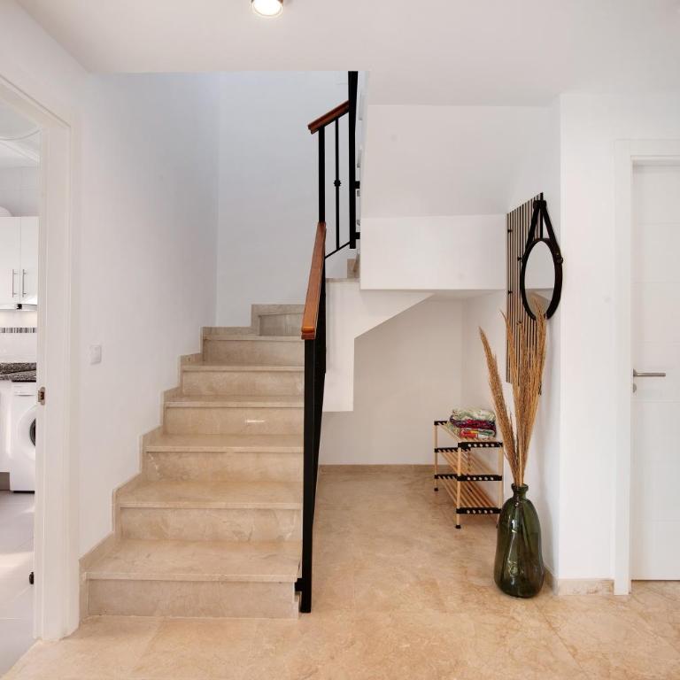 Estrella - Two-Bedroom House - 10