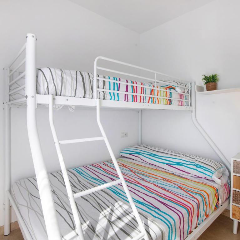 Estrella - Two-Bedroom House - 17