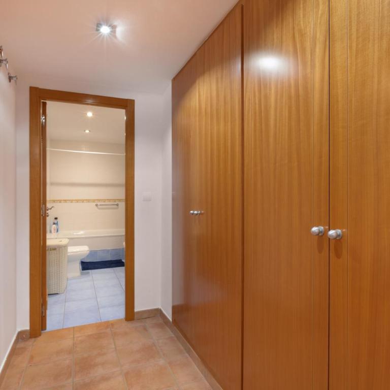 Paradise Beach Bay - Apartment with Terrace - 17