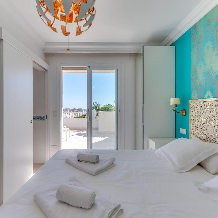 Marina Banus - Apartamento Deluxe de 2 dormitorios con vistas al mar - 14