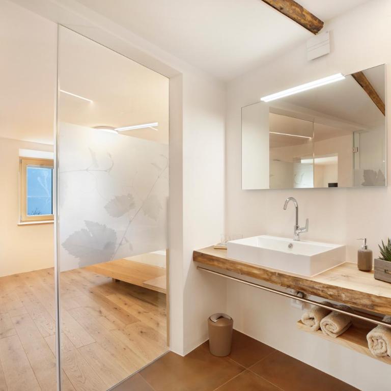 Design-Ferienwohnung Vinea - Appartamento Superior con 1 Camera da Letto e Balcone - 32