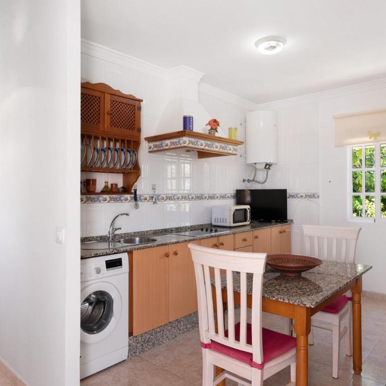Apartamento Callejon de La Fuente - Habitación Doble con vistas a la montaña - 9