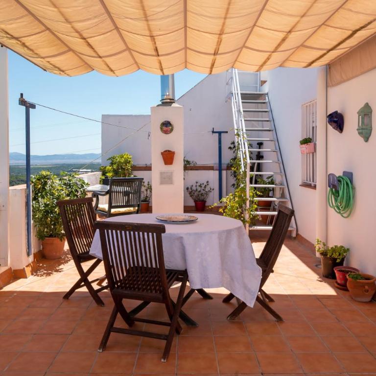 Apartamento Callejon de La Fuente - Habitación Doble con vistas a la montaña - 16