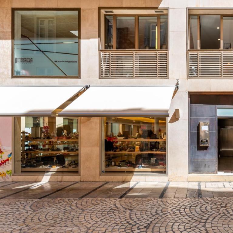 Terraza Larios - Apartamento Premium de 3 dormitorios con balcón - 34