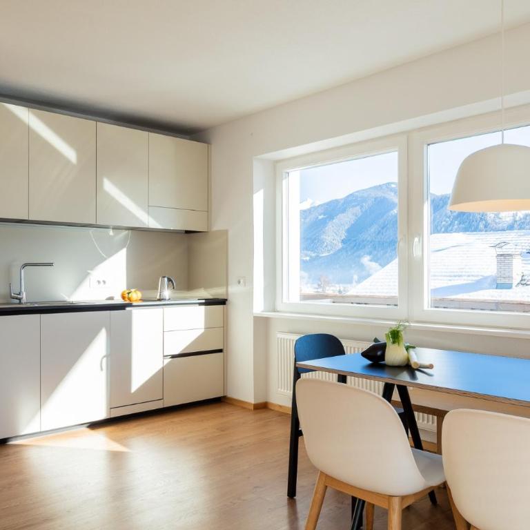 Hus Appartement - Nr. 5 - Appartamento Deluxe con 2 Camere da Letto e Vista Giardino - 1