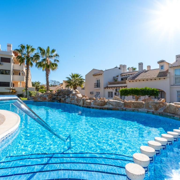 Sunnygolfbeach - Apartamento Deluxe de 2 dormitorios con vistas al jardín - 9