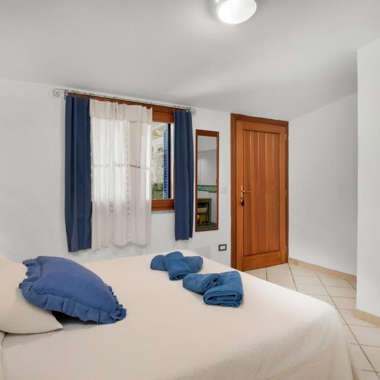 7 Appartamento Tavolara - Appartamento con 3 Camere da Letto e Vista Acqua - 16