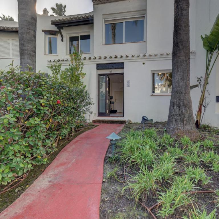 Frontline paradise townhouse - Casa de 3 dormitorios - 24