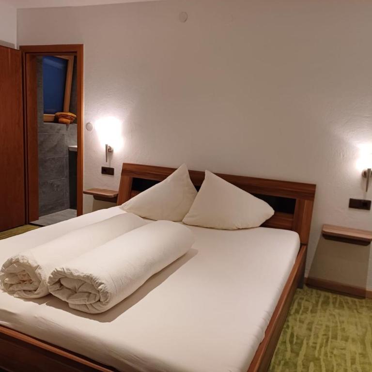 Apart-hochzillertal Gartenwohnung - Apartment mit 3 Schlafzimmern und Bergblick - 30