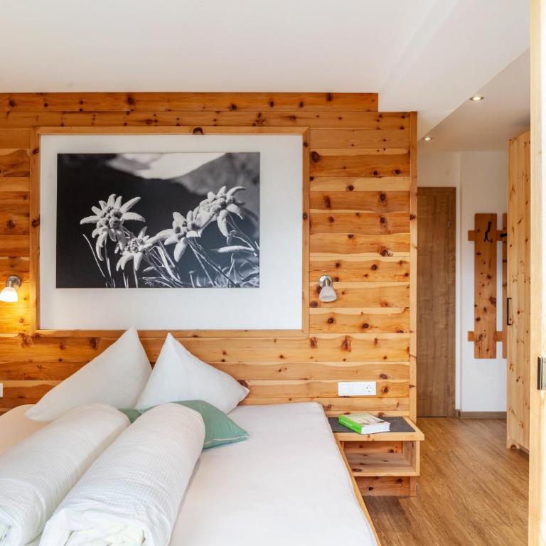Apart-hochzillertal Gartenwohnung - Apartment mit 3 Schlafzimmern und Bergblick - 10