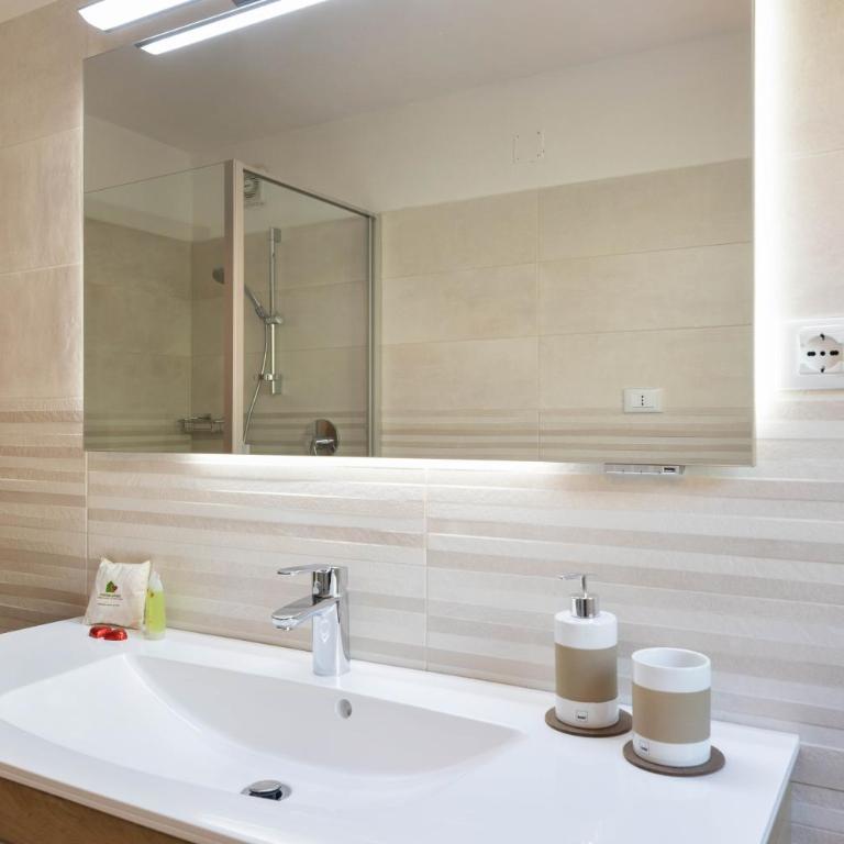 Appartements Gabrielli Marie - Superior Apartment mit 1 Schlafzimmer und Balkon - 11