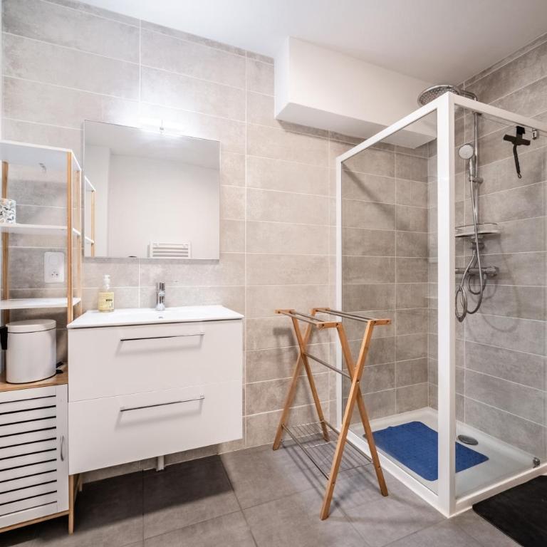 Les soldannelles bâtiment 2 Le b03 - Apartment mit Terrasse - 11