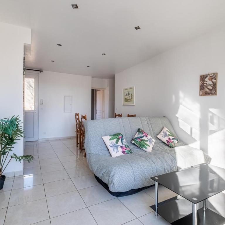 Courtille sur Mer - port de Frejus - Two-Bedroom Deluxe Apartment with Ocean View - 3