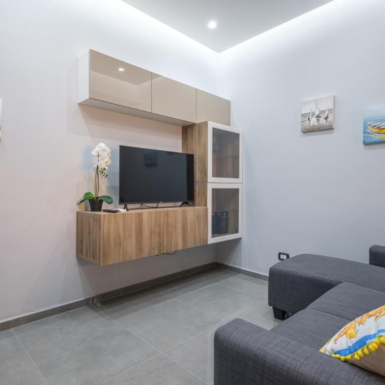 Dharma Apartment 2 - Appartamento Deluxe con 2 Camere da Letto e Balcone - 6