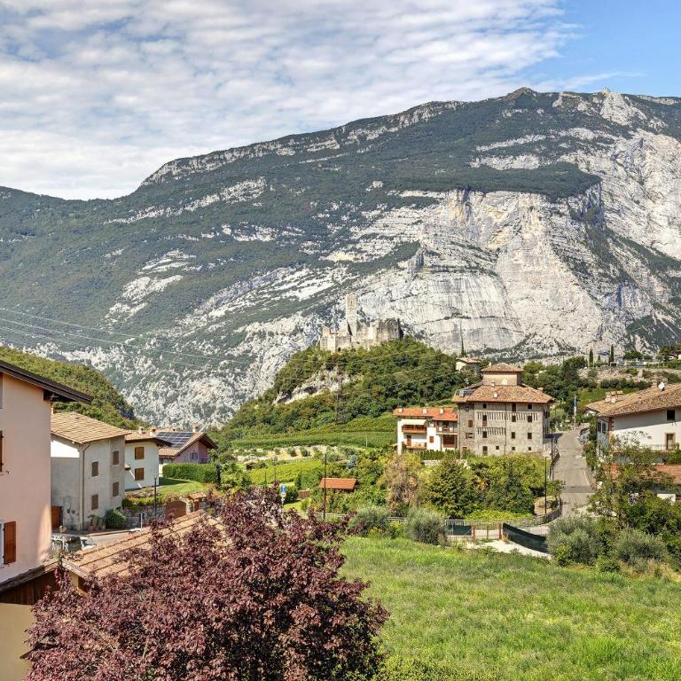 Castle view - Appartamento Deluxe con 2 Camere da Letto e Vista Giardino - 4