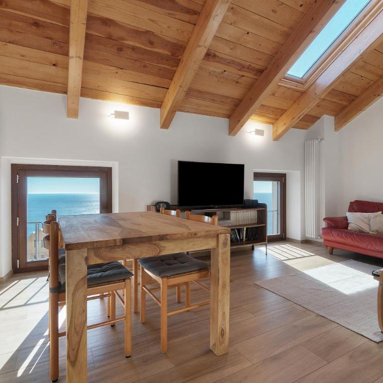 La Mansarda Di Crevari - Appartamento Deluxe con 2 Camere da Letto e Vista Oceano - 2