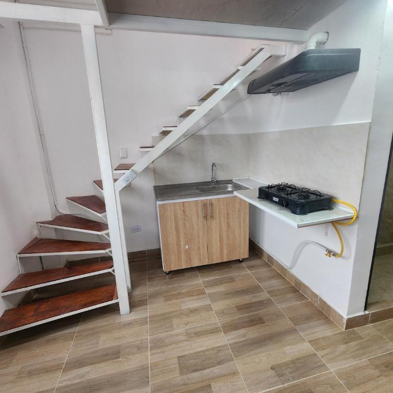 Apartamento cómodo garaje moto - Apartamento de 1 dormitorio - 2