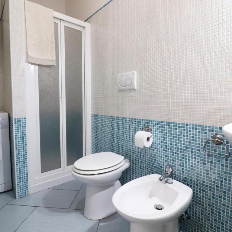 Casa Vacanza Claudia Otranto - Appartamento Deluxe con 2 Camere da Letto e Vista Giardino - 10