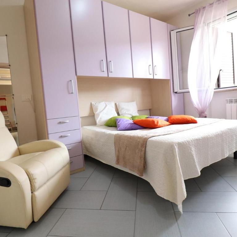 Casa Vacanza Claudia Otranto - Appartamento Deluxe con 2 Camere da Letto e Vista Giardino - 3