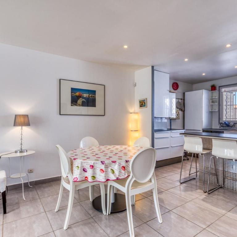 Les Palmiers - Maison 3 Chambres - 9