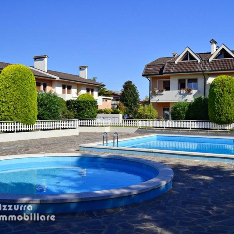 Residence Equilio A10 - Appartamento Deluxe con 2 Camere da Letto e Vista Giardino - 1