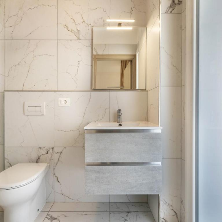 Planet Suite 404 - Monolocale con Terrazza - 13