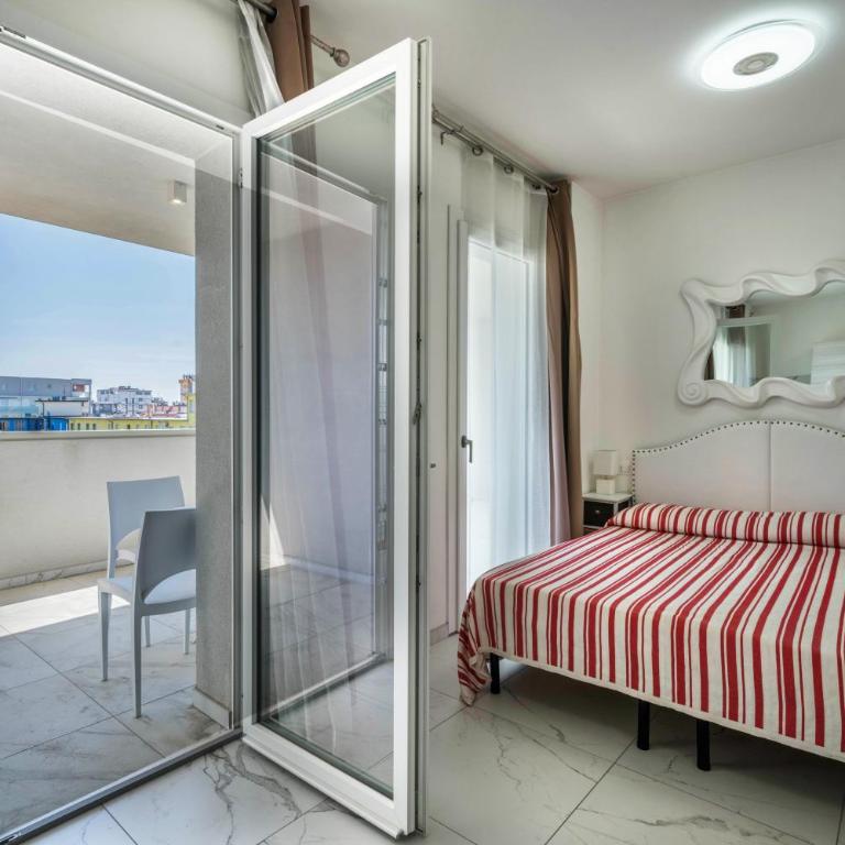 Planet Suite 404 - Monolocale con Terrazza - 2