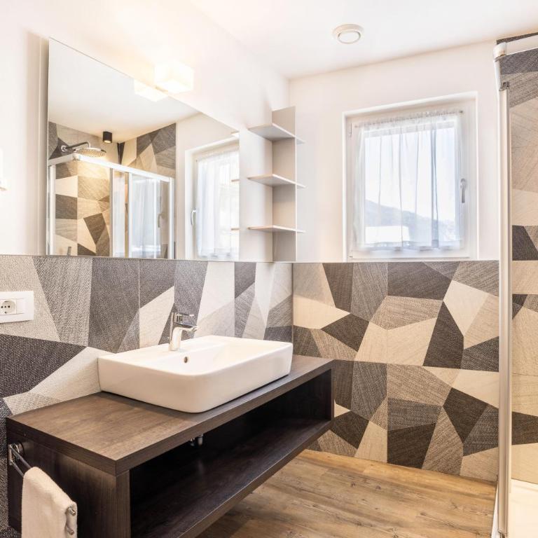 Apartment Sis Residence Bun Ste - Appartamento Premium con 3 Camere da Letto e Balcone - 6