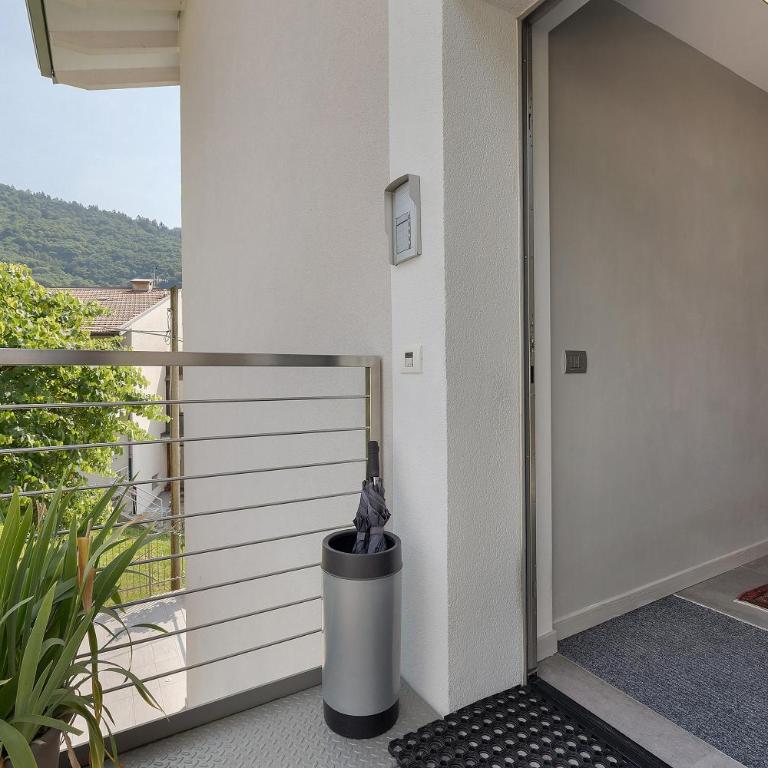 Eco Del Garda Bnb - Habitación Doble con vistas a la montaña - 17