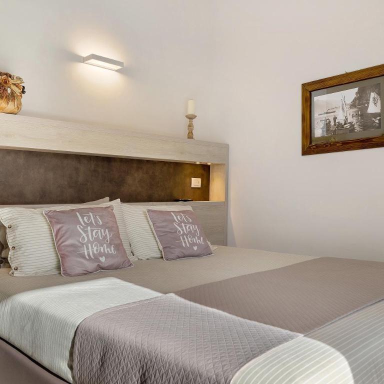 Eco Del Garda Bnb - Habitación Doble con vistas a la montaña - 4