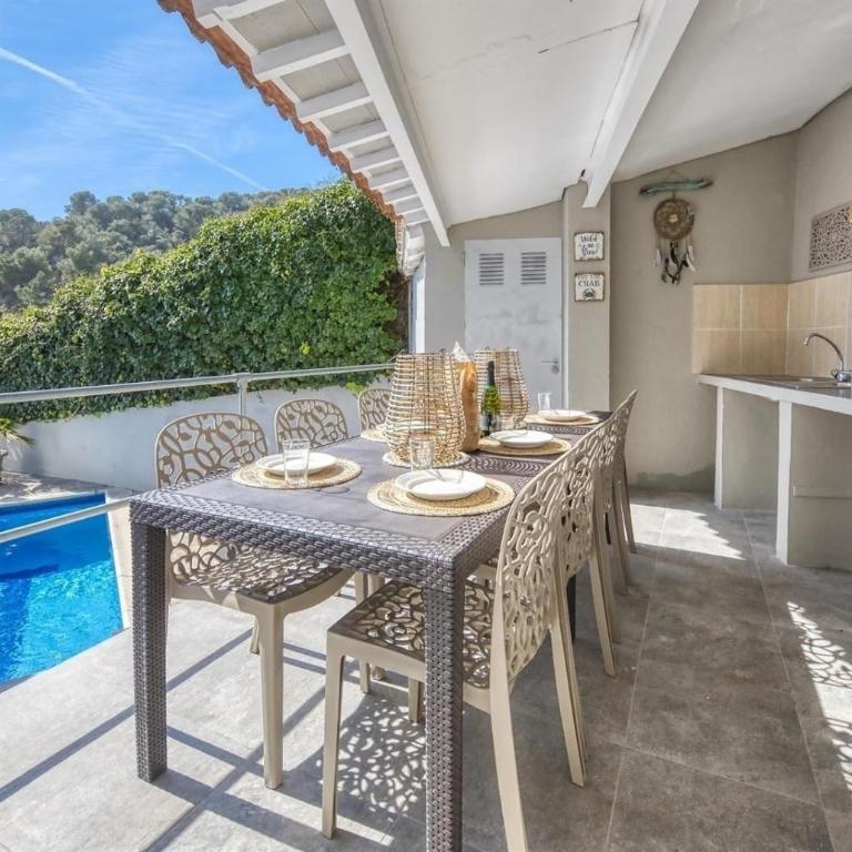 Costacabana - Villa Rosa - Villa - 18