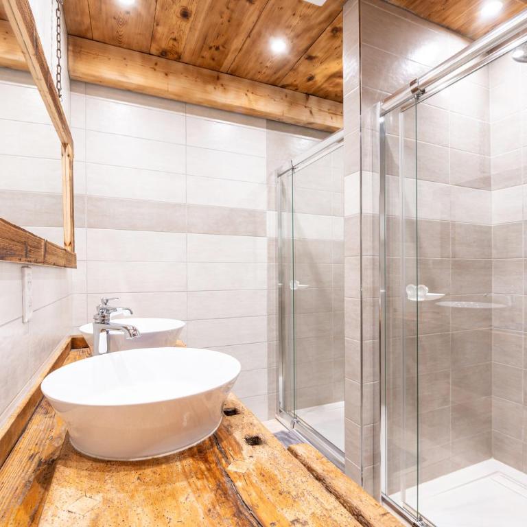 Gite Les Clapières - Appartement Supérieur avec Sauna - 14