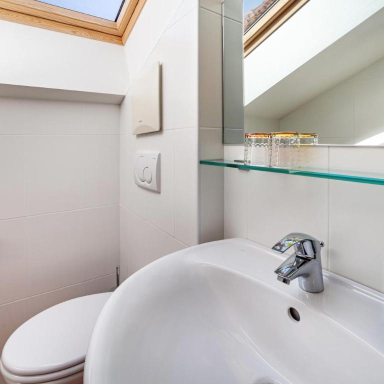 Gasserhof Ferienwohnung Morgenduft - Apartamento Deluxe de 2 dormitorios con balcón - 17