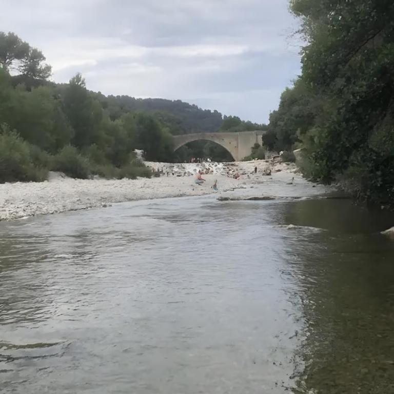 Villa climatisée avec piscine - Maison 3 Chambres - 29