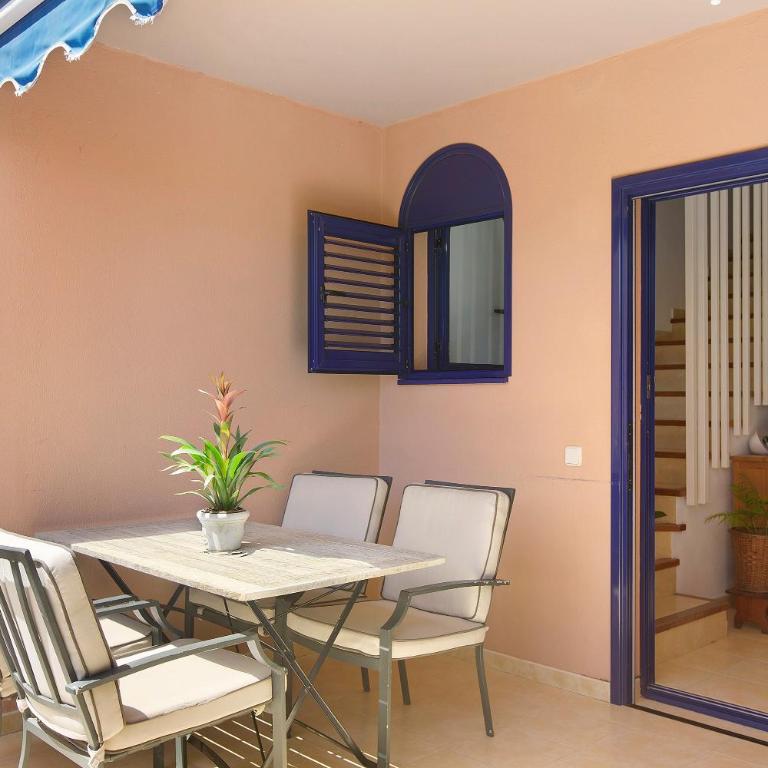 Free Airport Shuttle and Parking - Villa with Sea View - 22