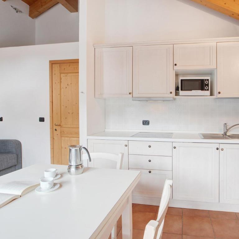 Baita Valandrea 3 - Appartamento Deluxe con 2 Camere da Letto e Vista Giardino - 4