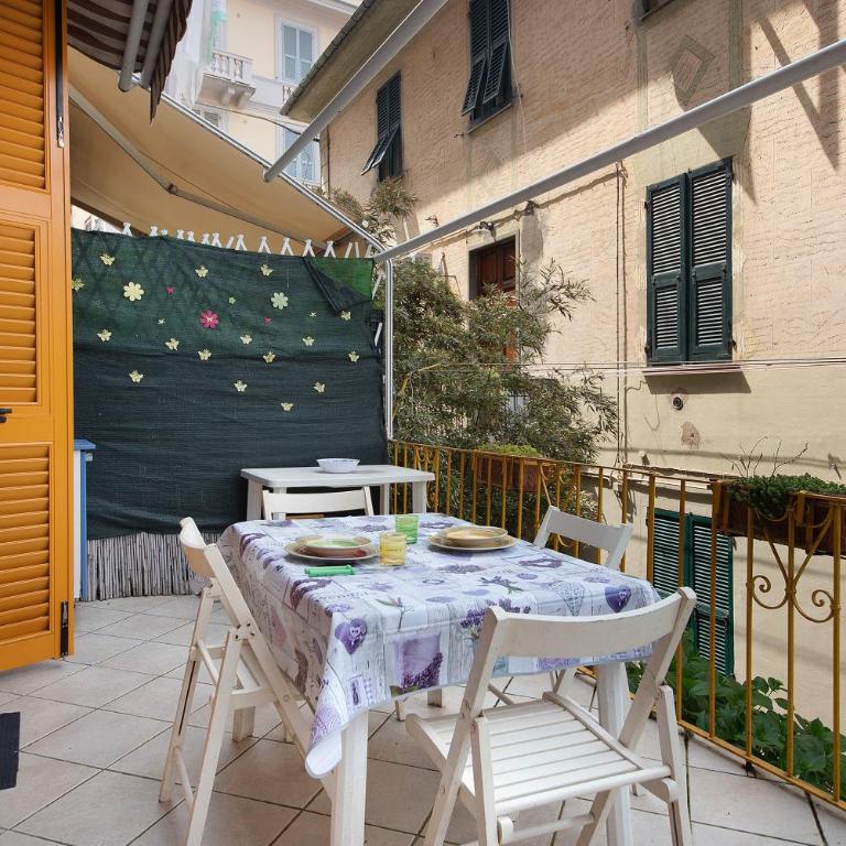 Levanto A 50 Metri dal Mare - Appartamento Deluxe con 2 Camere da Letto e Vista Giardino - 3