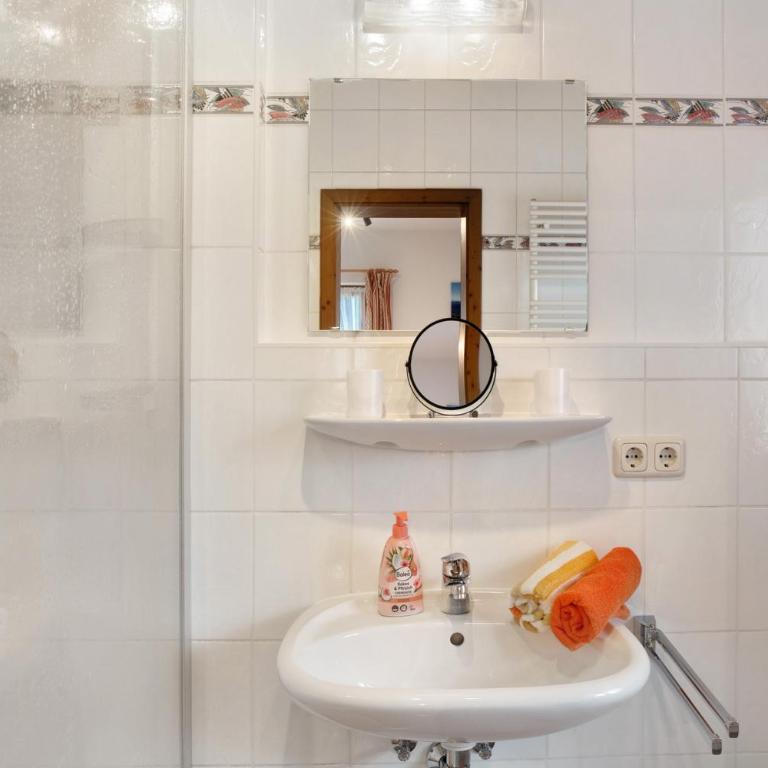 Ferienwohnung Zugspitze - Superior Apartment mit 1 Schlafzimmer und Balkon - 14