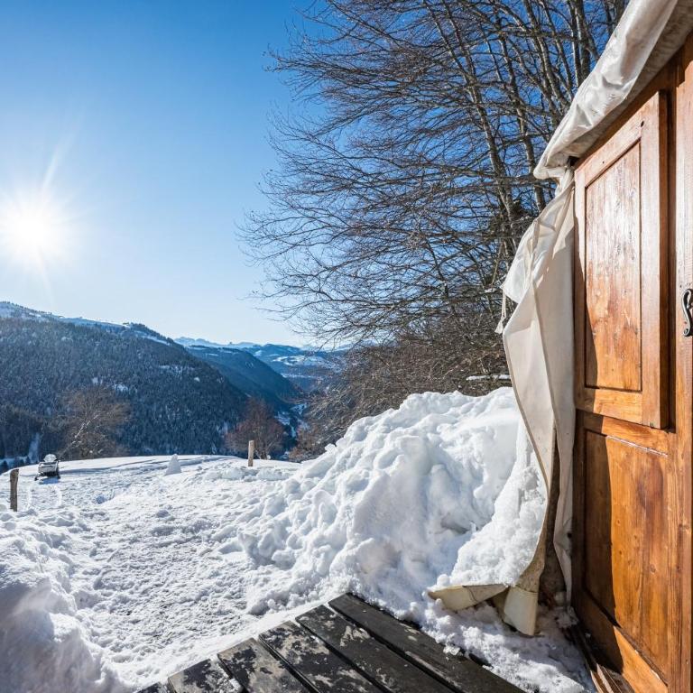 La yourte des Clapières - Chambre Quadruple avec Douche - 17
