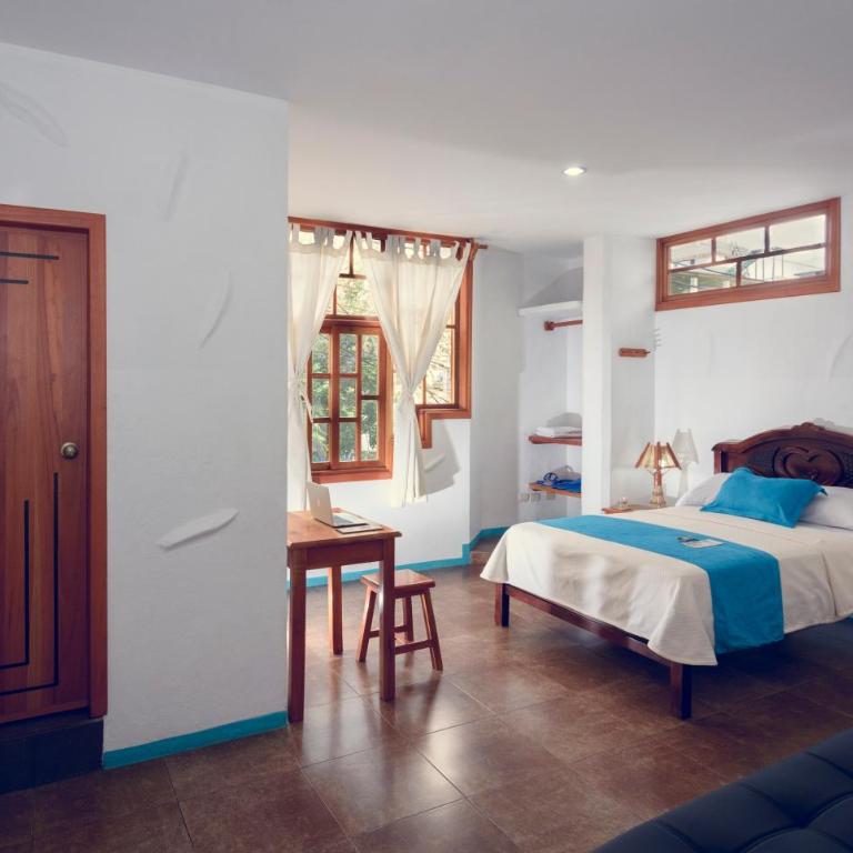 Galapagos Native - Standard Double Room - 5